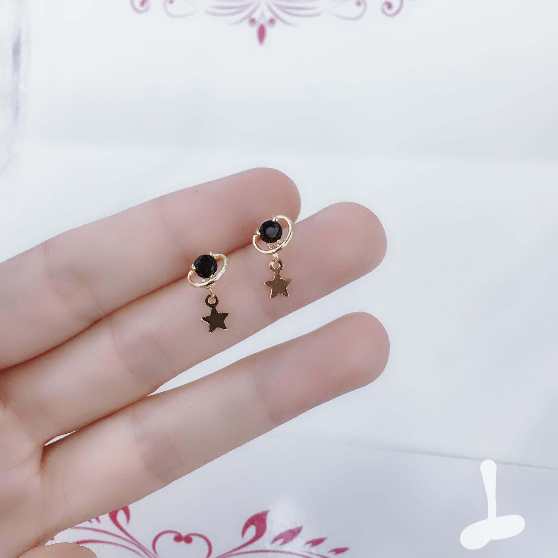 Wholesale Simple Small Exquisite Design Sense 925 Sterling Silver Earrings